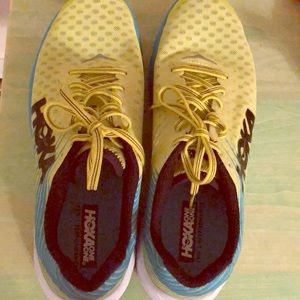 8.5 HOKA ONE ONE Evo Carbon Rocket Unisex Running